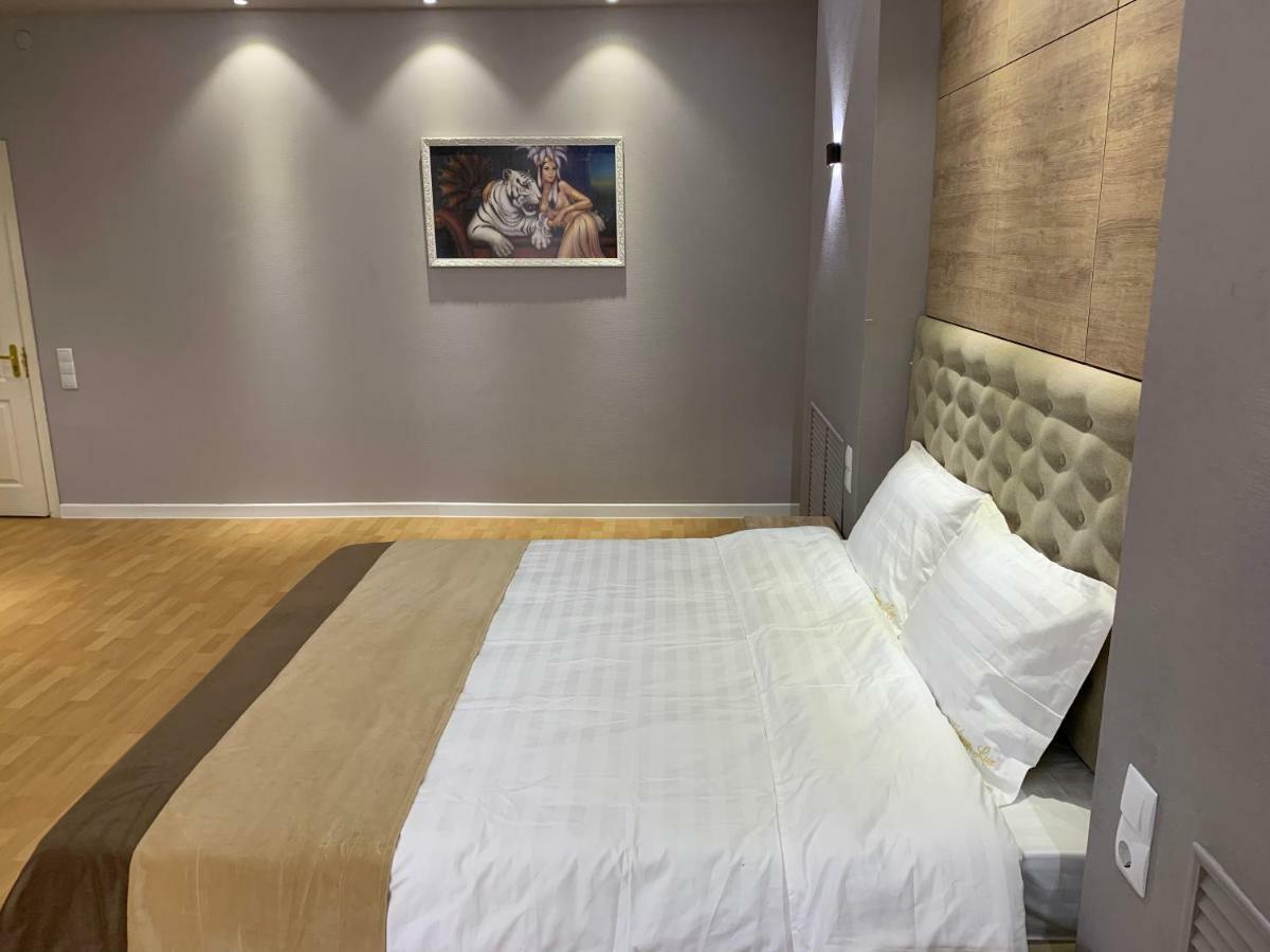Kemer Lux Hotel อัสตานา ภายนอก รูปภาพ